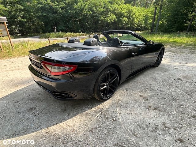 Maserati GranCabrio Sport - 6