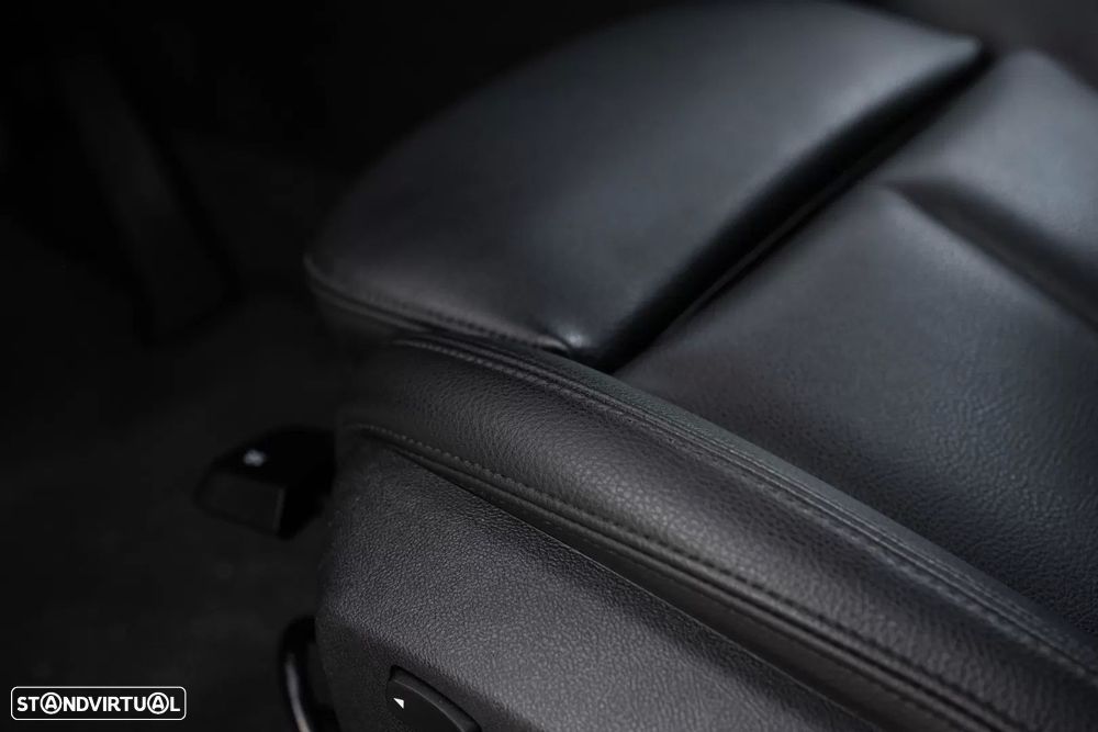 BMW X1 xDrive25e Sport Line - 11