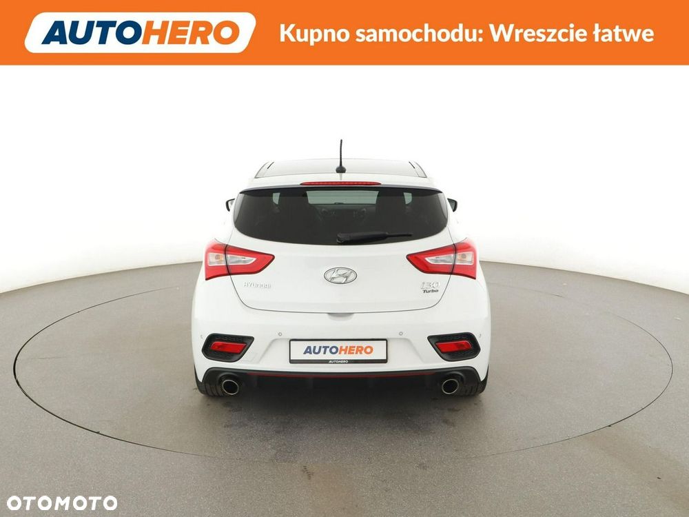 Hyundai i30 1.6 T GDI Turbo - 7