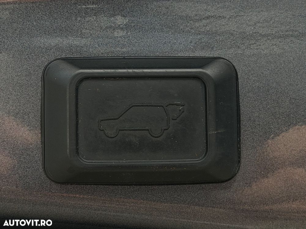 Toyota RAV4 - 15