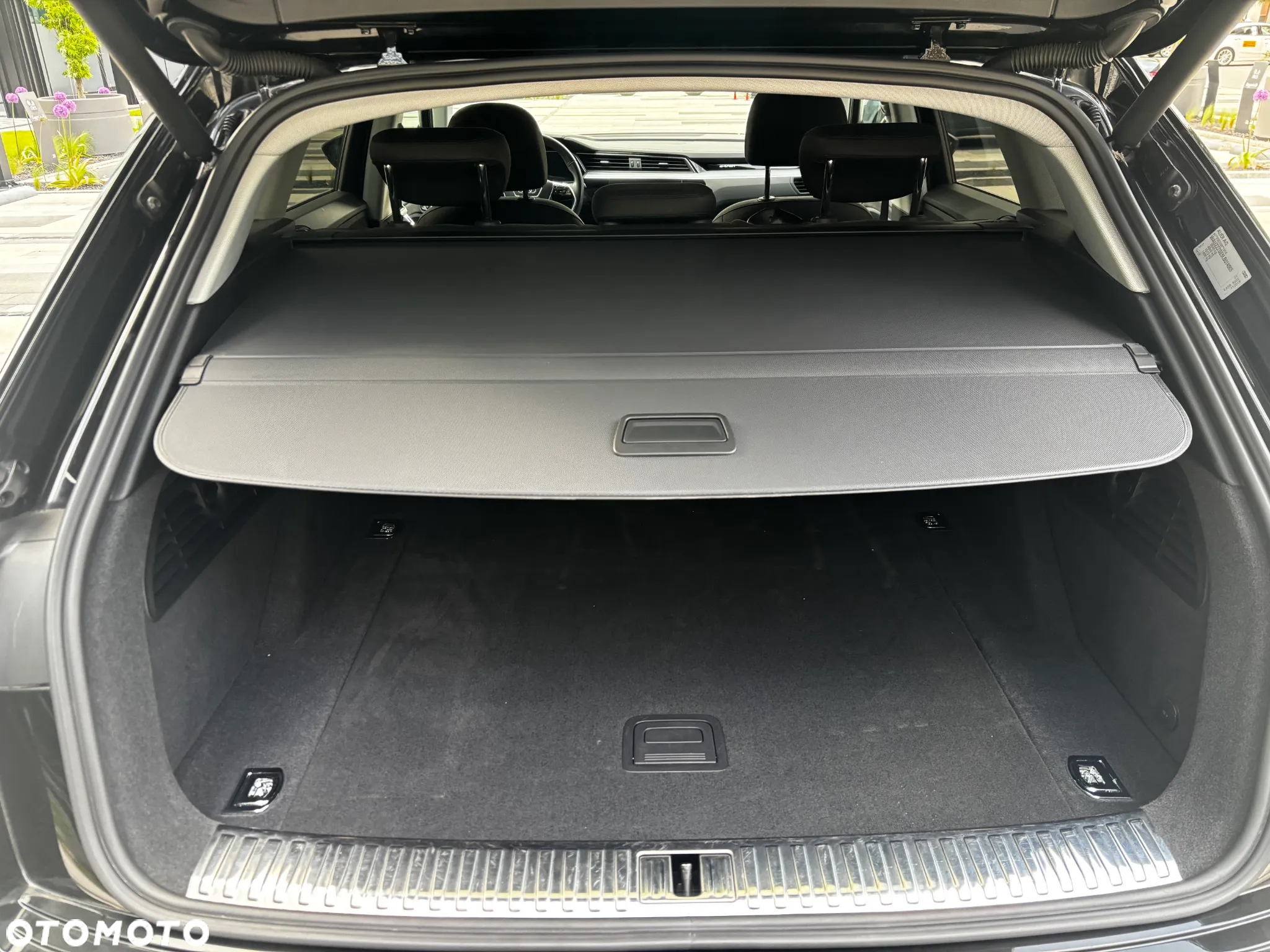 Audi e-tron 50 quattro - 35