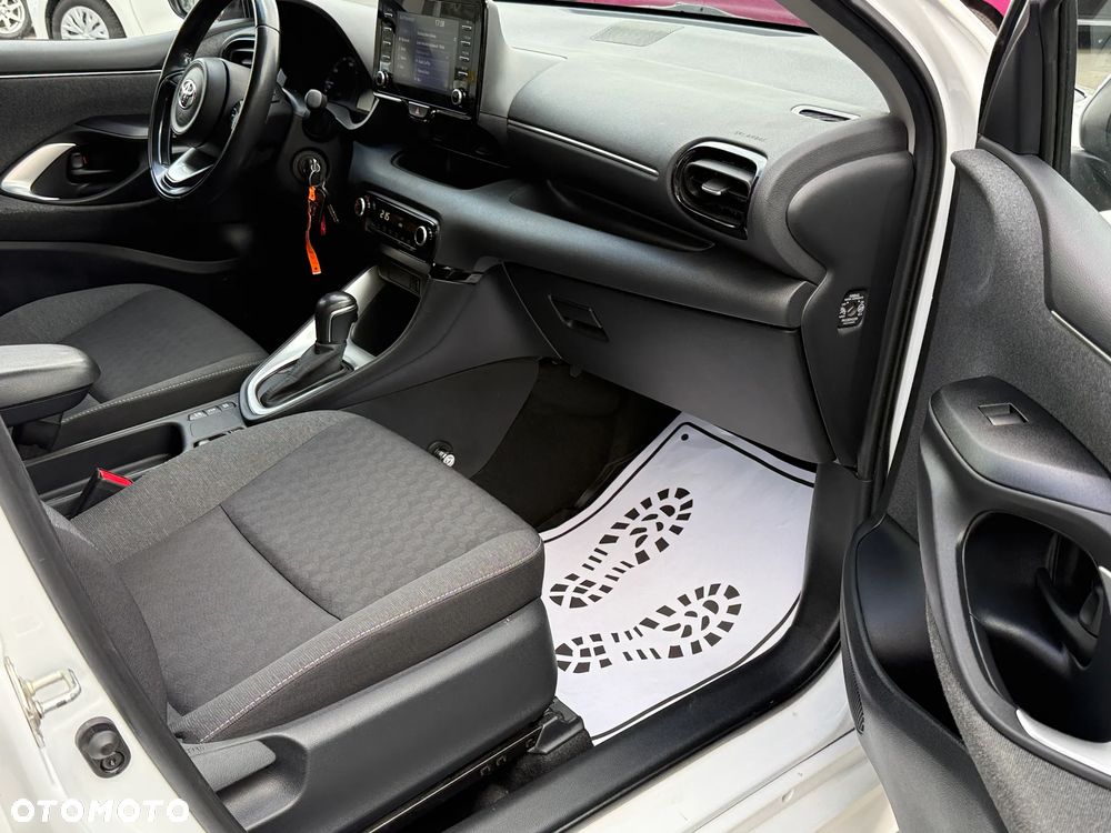 Toyota Yaris Hybrid 1.5 Comfort - 18