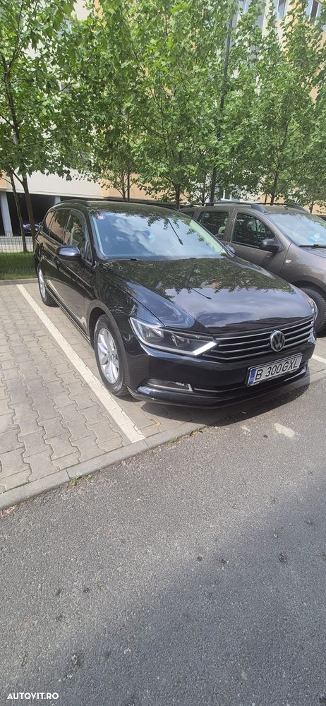 Volkswagen Passat - 11