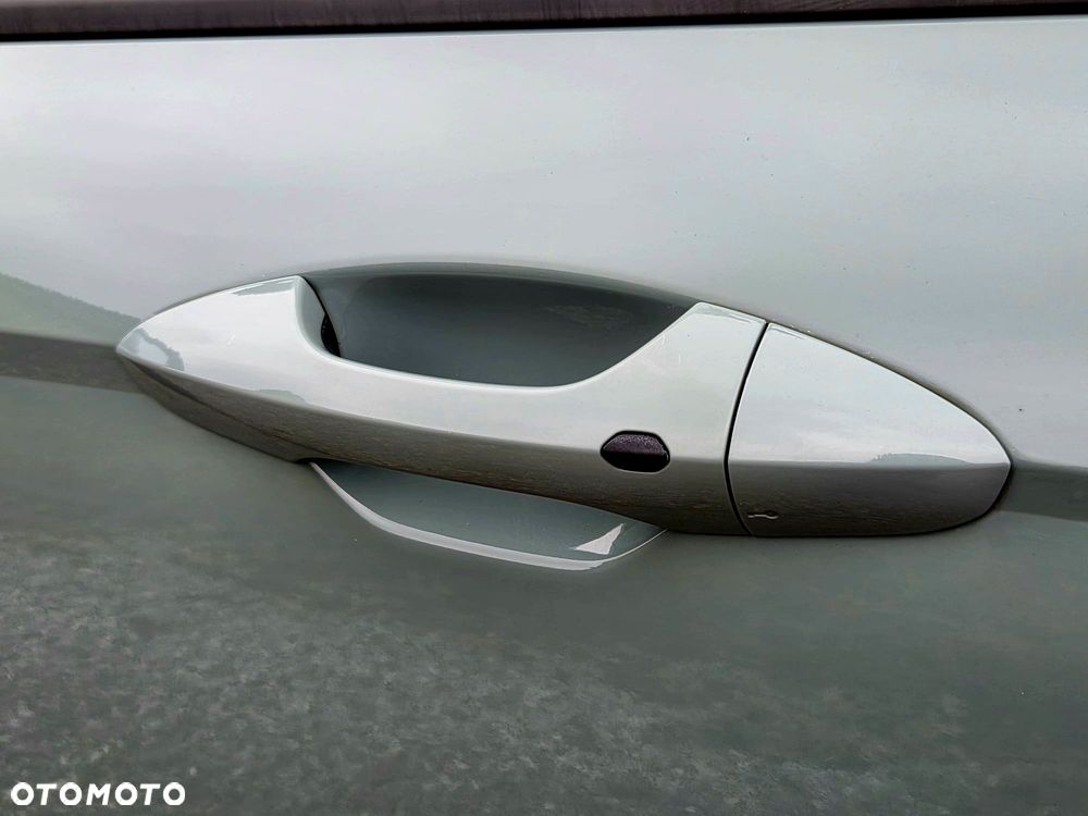 Hyundai Kona - 13