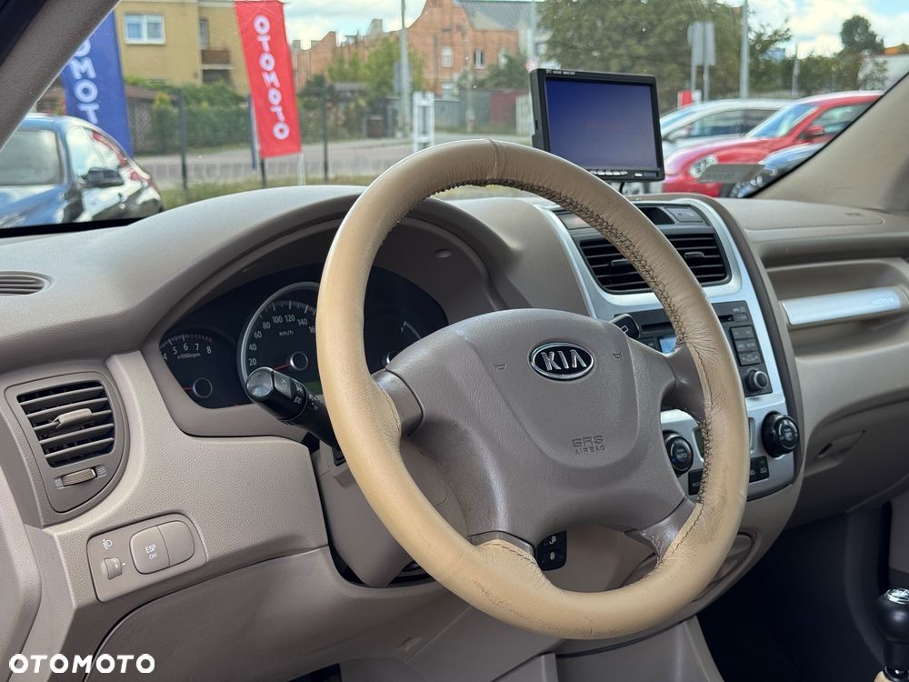 Kia Sportage 2.0 Tour 2WD - 18