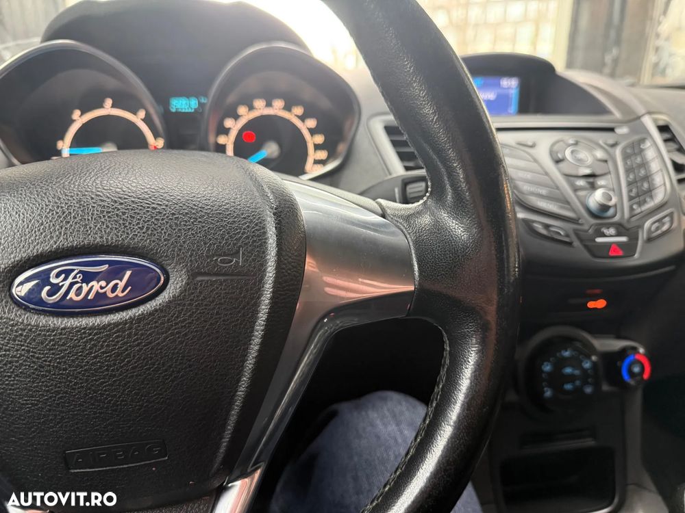 Ford Fiesta 1.5 TDCi Trend - 15