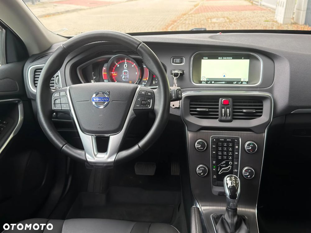 Volvo V40 - 26
