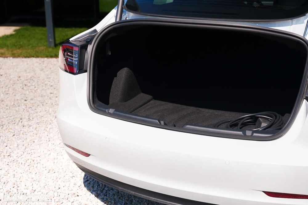 Tesla Model 3 Performance Dual Motor AWD - 28