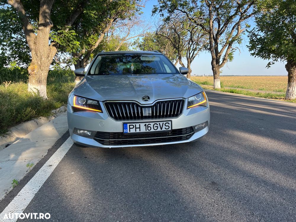 Skoda Superb 2.0 TDI DSG Style - 28