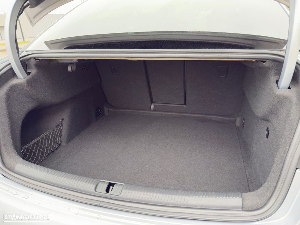 Audi A3 Limousine 1.6 TDI S-line - 22