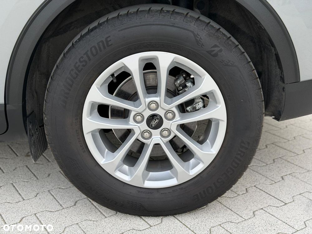 Ford Kuga 1.5 EcoBoost FWD Titanium - 8
