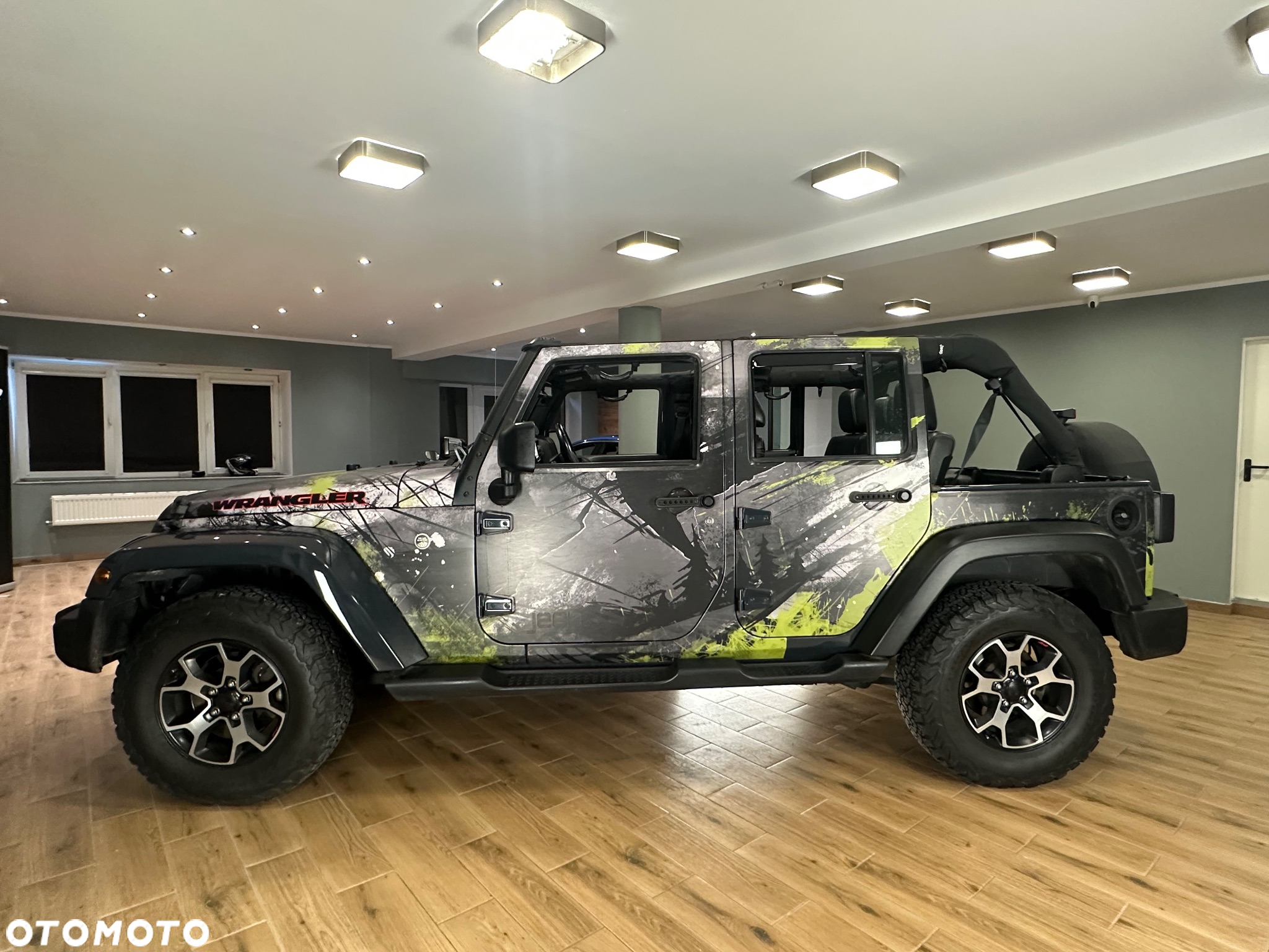 Jeep Wrangler 2.8 CRD Unlim Sahara - 30