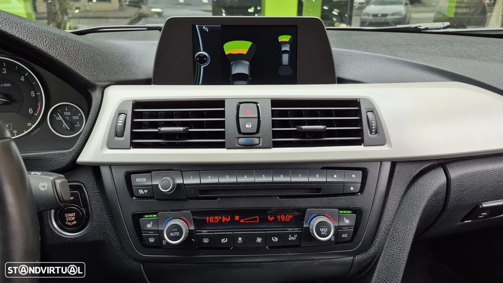 BMW 320 d Sport-Aut. Efficient Dynamics Edition - 11