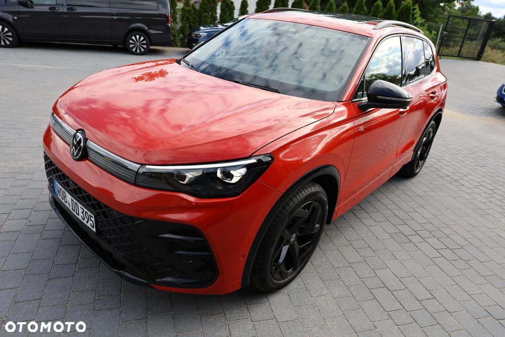 Volkswagen Tiguan 2.0 TDI SCR DSG R-Line - 11