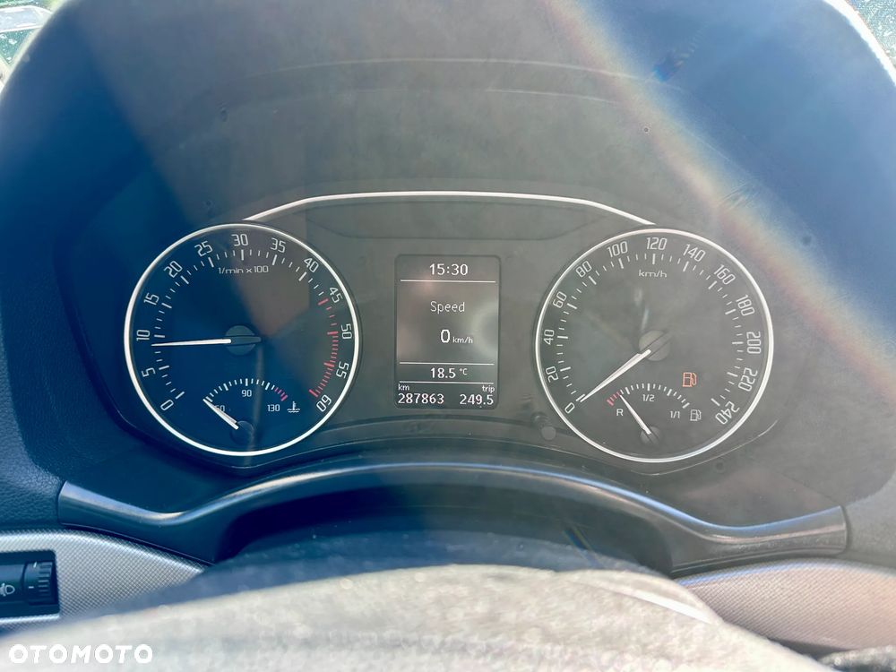 Skoda Octavia 1.9 TDI L&K - 9