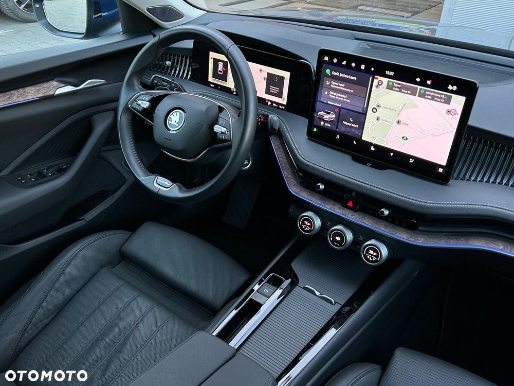 Skoda Superb 2.0 TDI SCR L&K DSG - 18