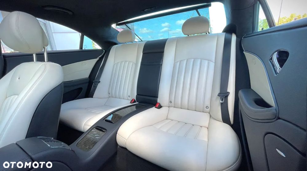 Mercedes-Benz CLS 350 - 9