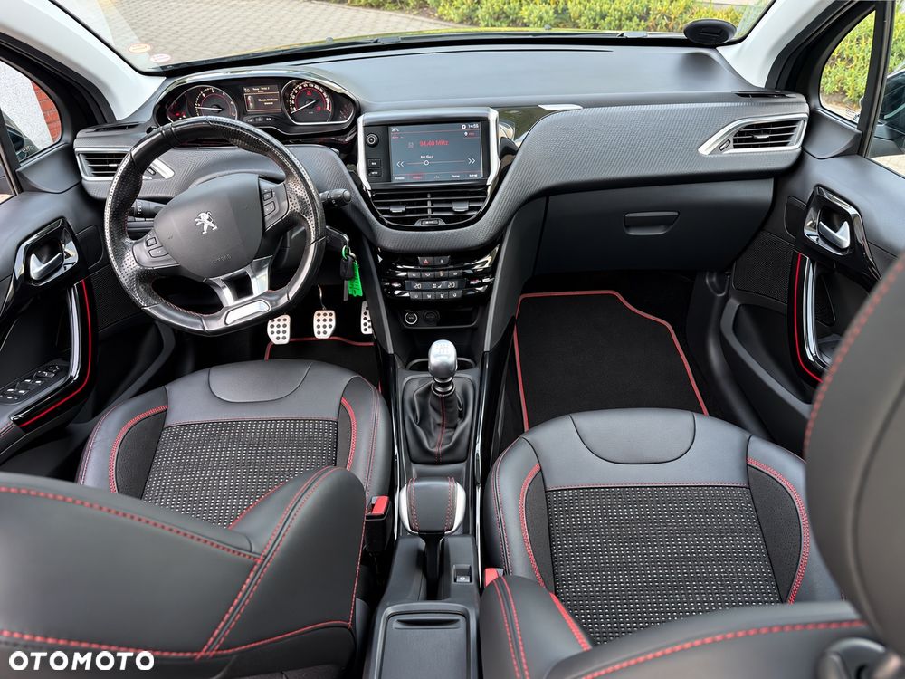 Peugeot 2008 BlueHDi FAP 120 STOP & START GT-Line Edition - 13