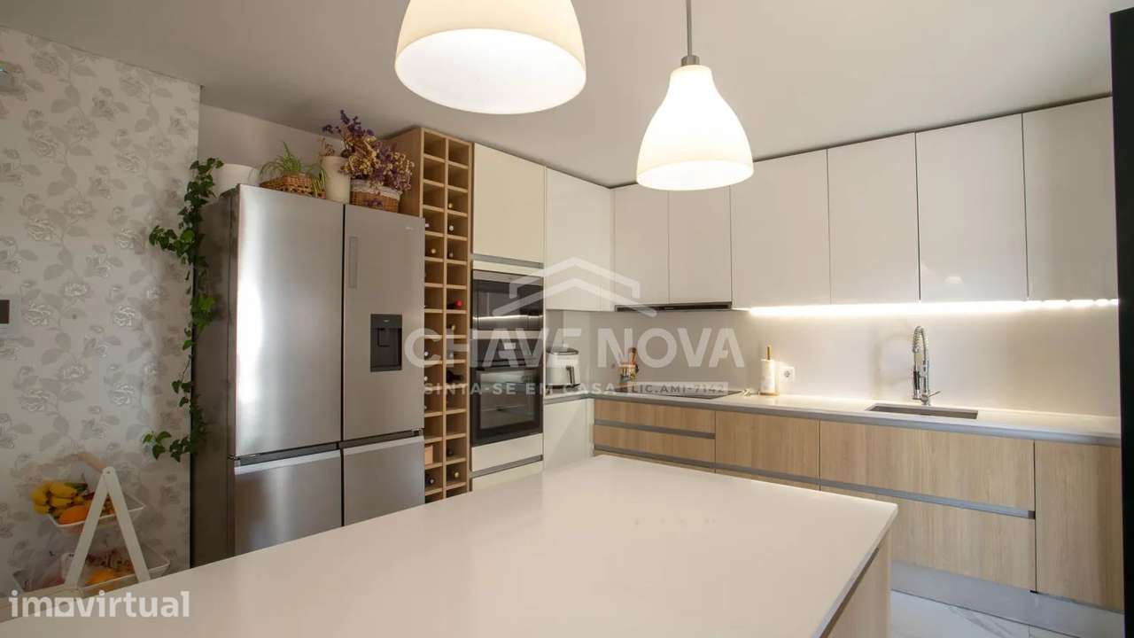 Moradia V4 c/Vista Mar em São Félix da Marinha - Grande imagem: 4/30