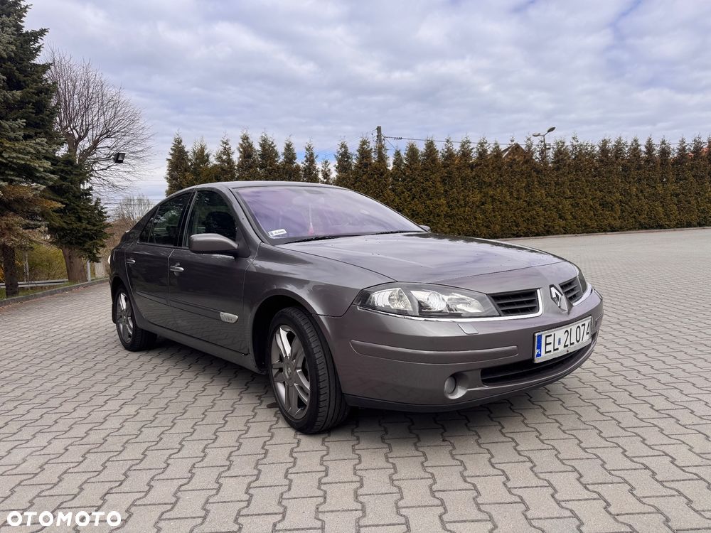 Renault Laguna 1.9 dCi FAP Initiale - 3
