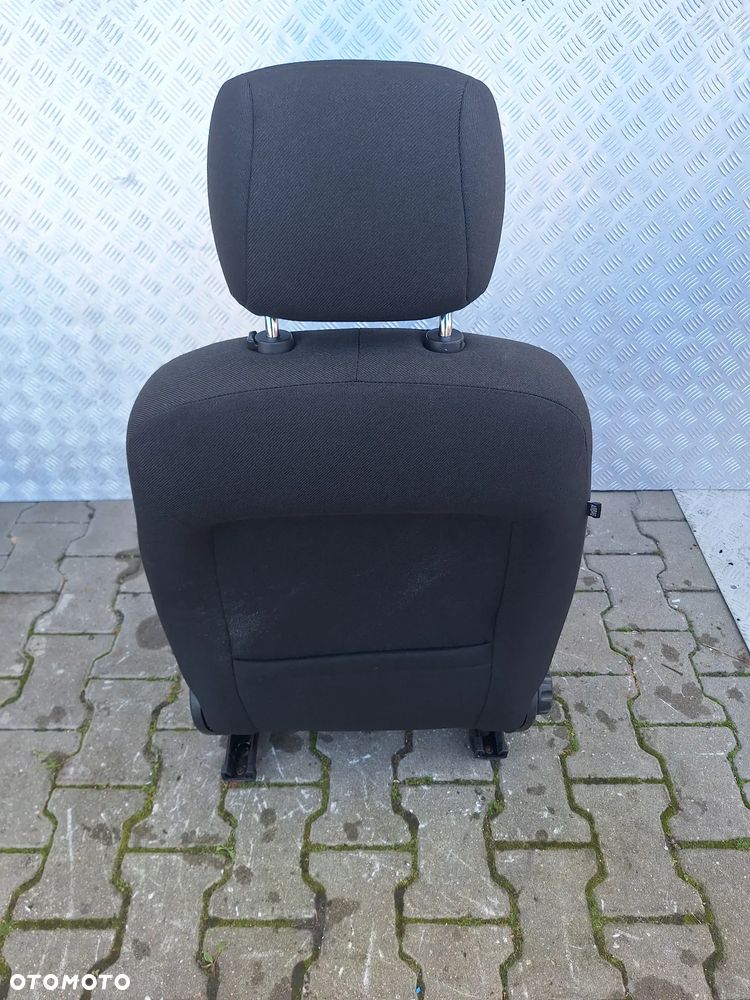 FOTEL PRAWY PRZÓD PASAŻER FORD MONDEO MK4 - 5