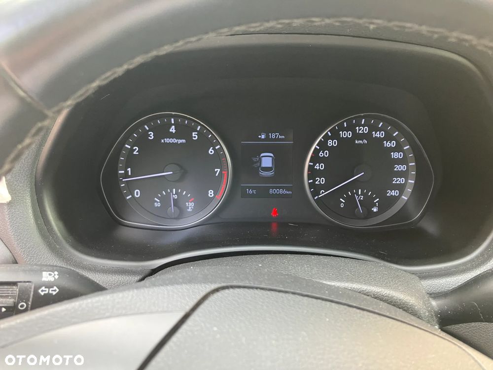Hyundai i30 1.4 Classic + - 16