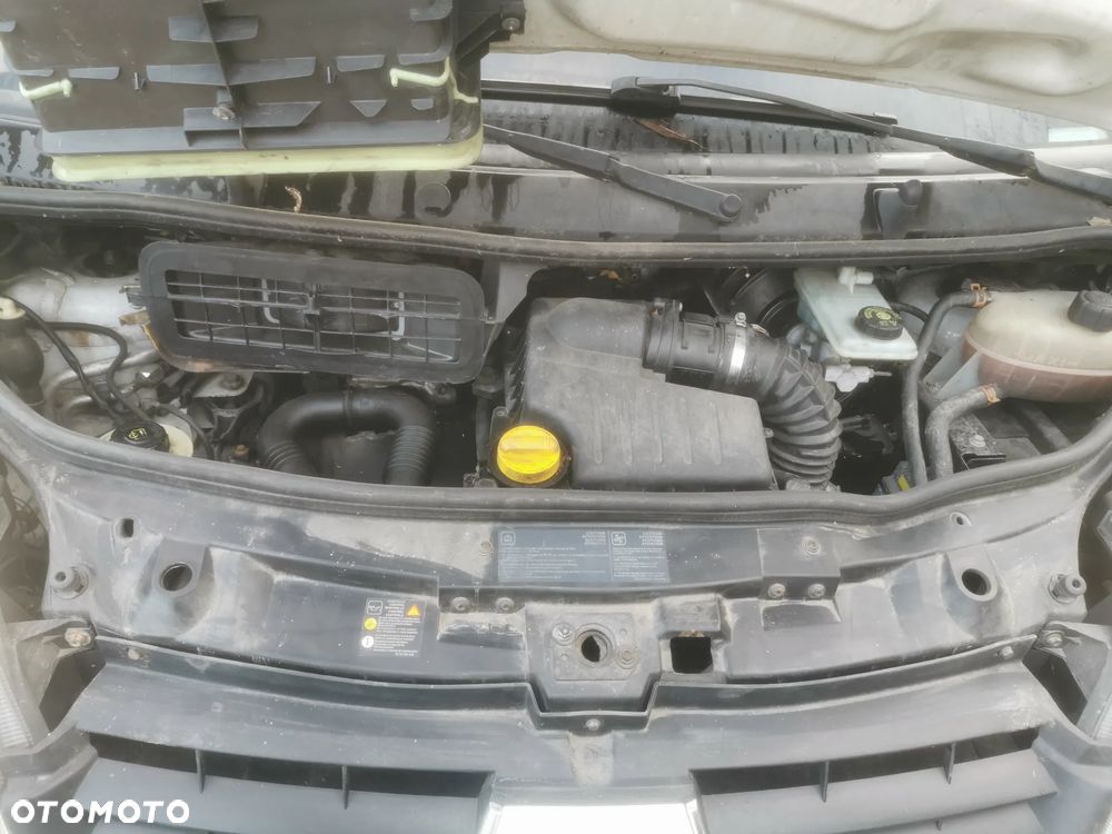 Renault Trafic - 8