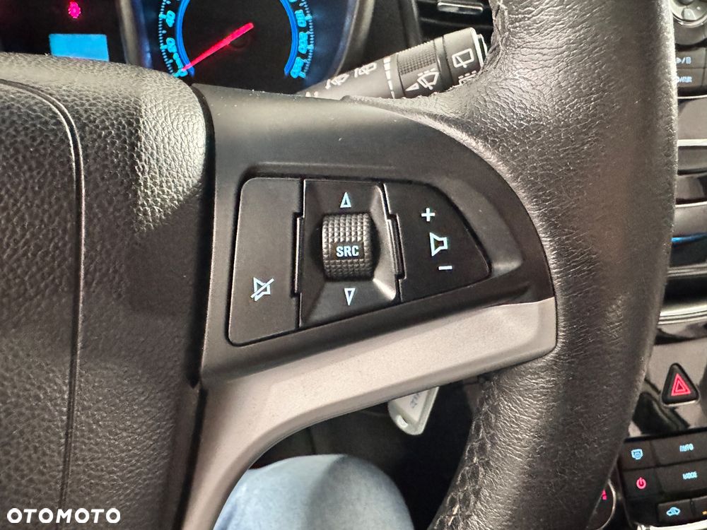 Chevrolet Orlando - 21