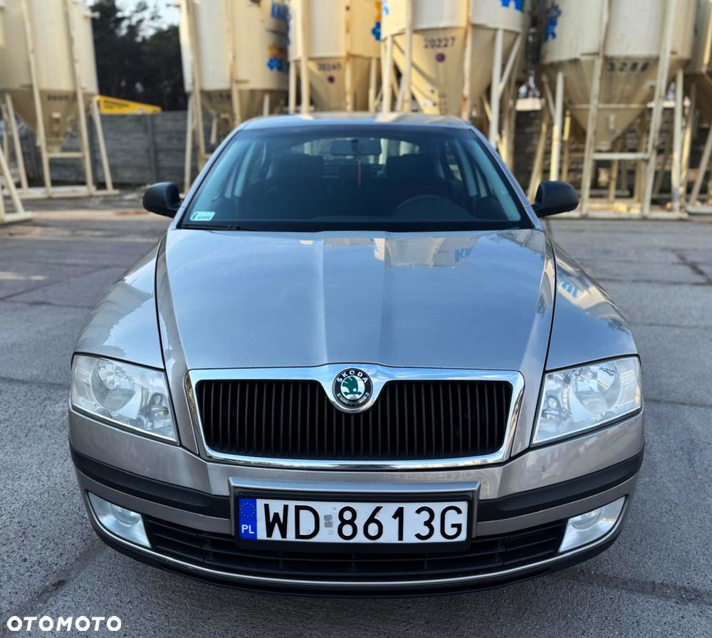 Skoda Octavia 1.6 Tour Classic - 5