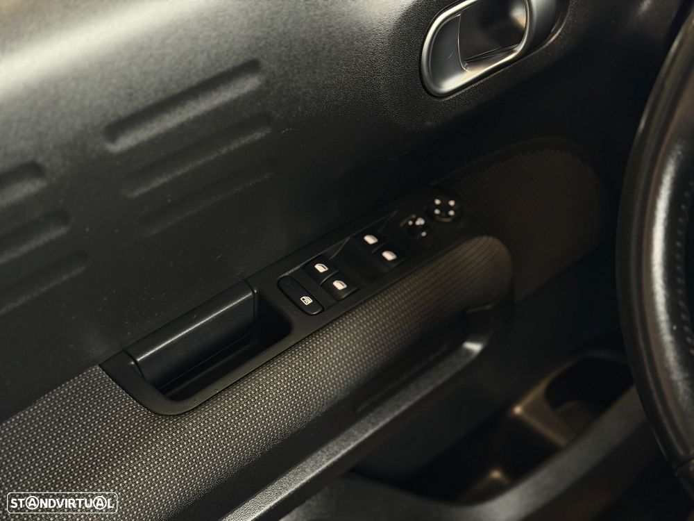 Citroën C3 Aircross BlueHDI 100 Stop & Start Shine - 18