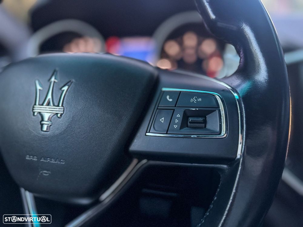 Maserati Ghibli Diesel GranSport - 43