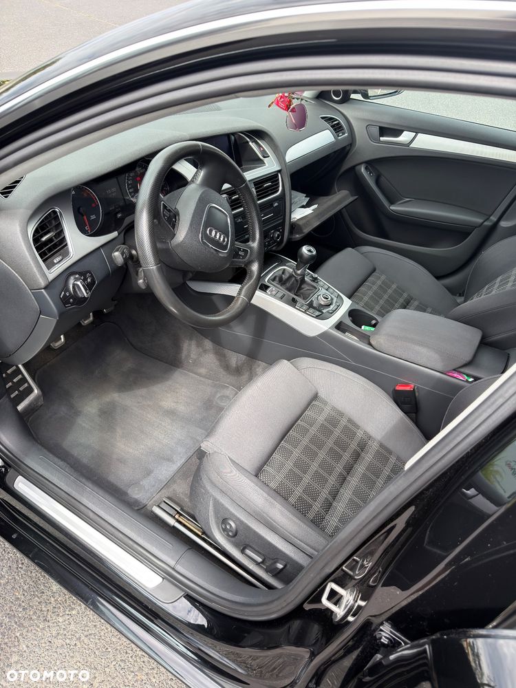 Audi A4 Avant 2.0 TDI Limited Edition - 12