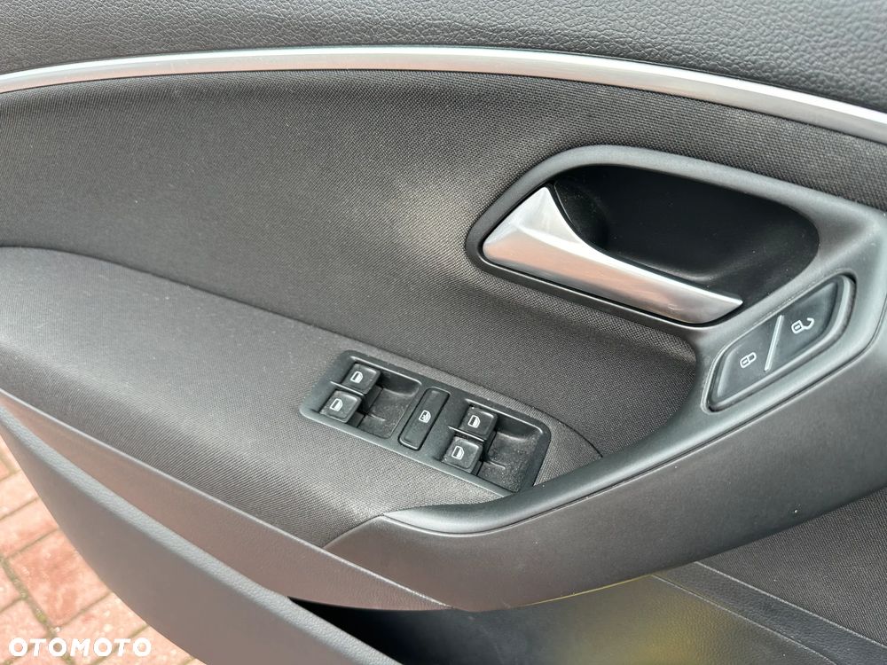 Volkswagen Polo 1.2 TSI BMT Fresh - 8