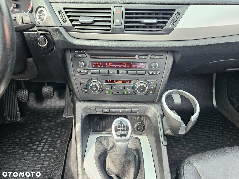BMW X1 xDrive20d - 21