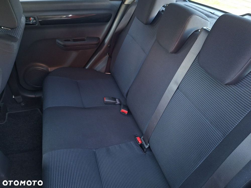 Suzuki Swift - 8