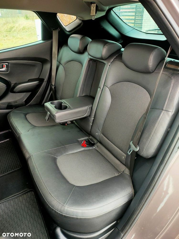 Hyundai ix35 1.6 2WD blue Comfort - 15