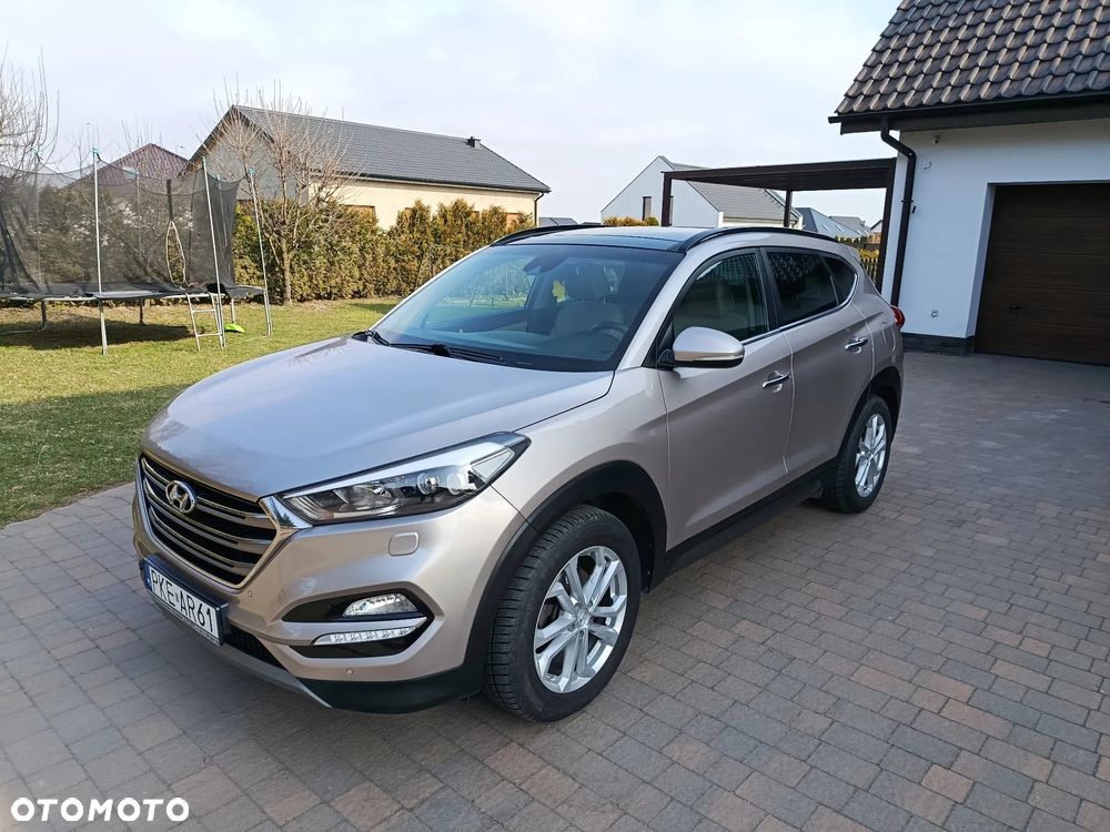 Hyundai Tucson 2.0 CRDI BlueDrive Style 2WD - 3