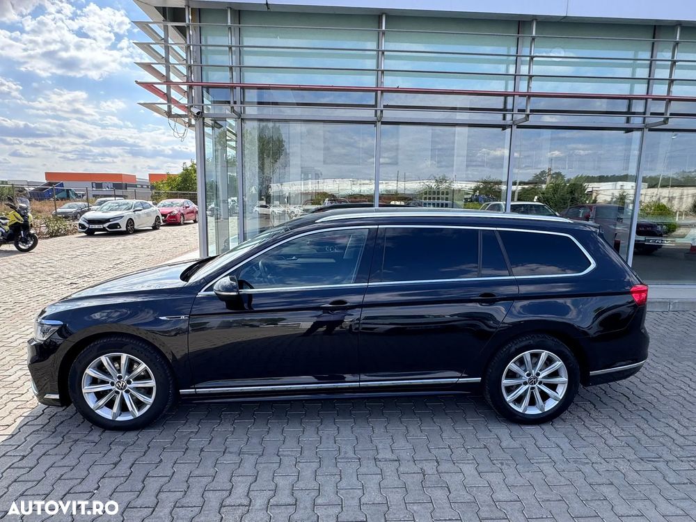 Volkswagen Passat Variant 2.0 TDI 4Mot DSG Highline - 6