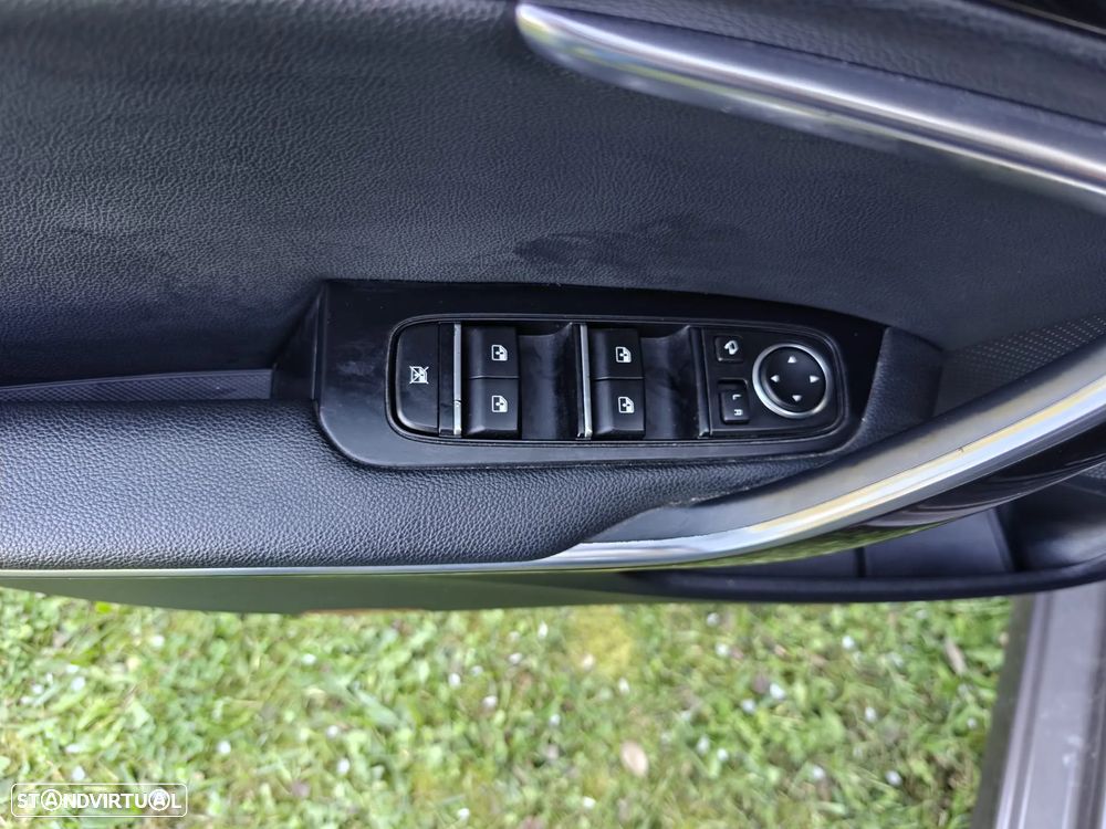 Kia Ceed SW 1.0 T-GDI TX+SRF - 23