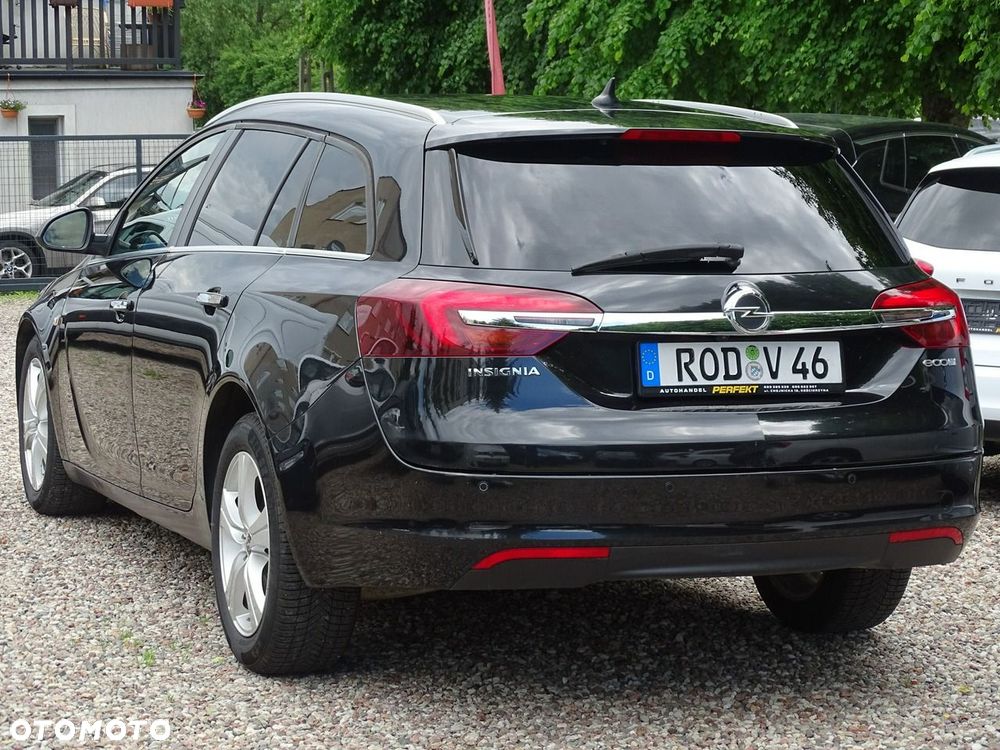 Opel Insignia - 11