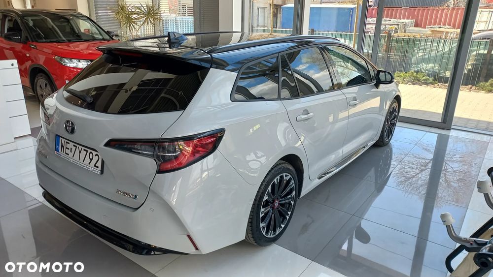 Toyota Corolla 1.8 Hybrid GR Sport - 10