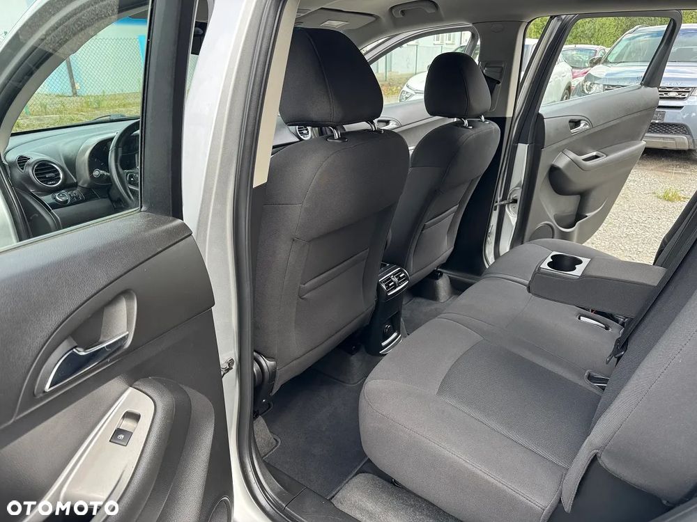 Chevrolet Orlando - 22