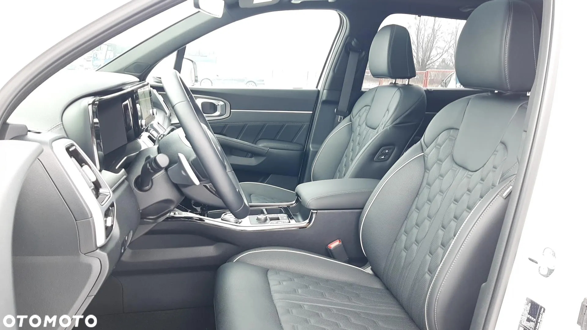 Kia Sorento - 10