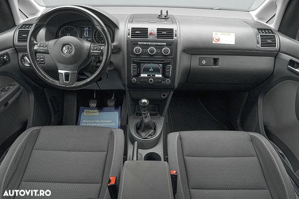 Volkswagen Touran 1.6 TDI BlueMotion Technology Comfortline - 8