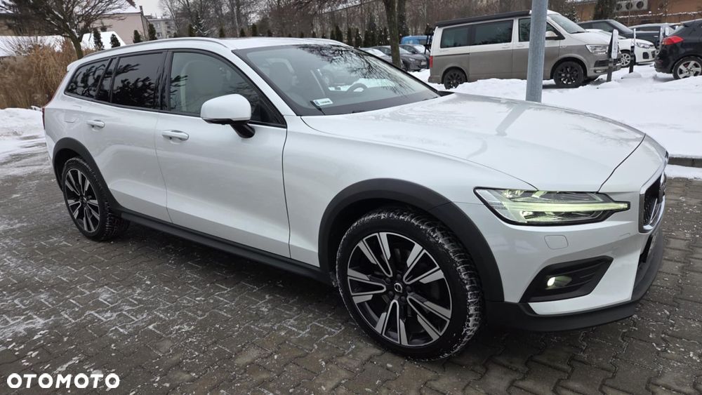 Volvo V60 Cross Country D4 AWD - 4