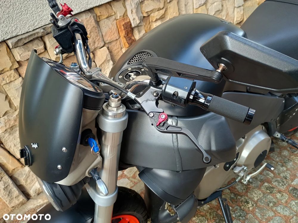 Buell CityX Lightning - 17