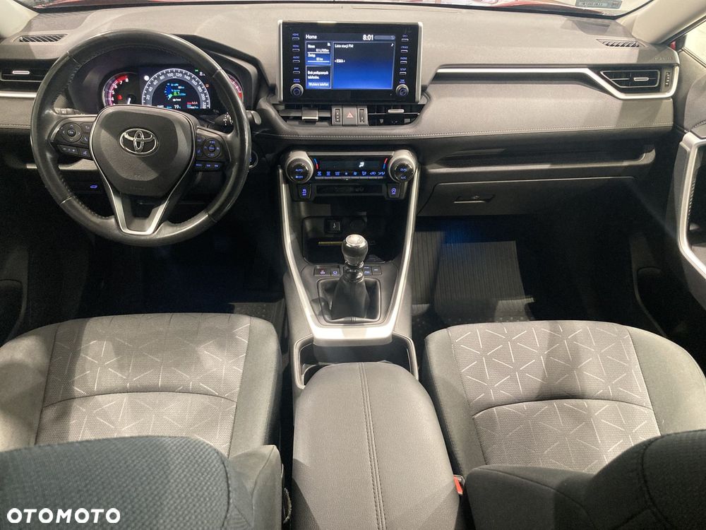 Toyota RAV4 2.0 Comfort 4x4 - 12