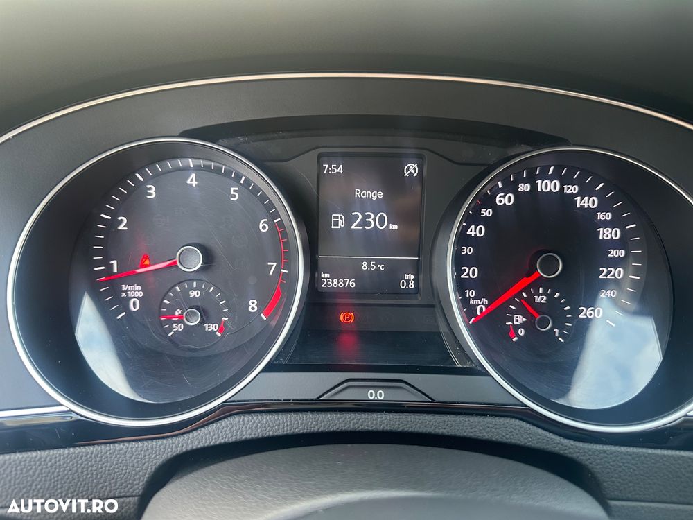 Volkswagen Passat 1.4 TSI (BlueMotion Technology) Comfortline - 10