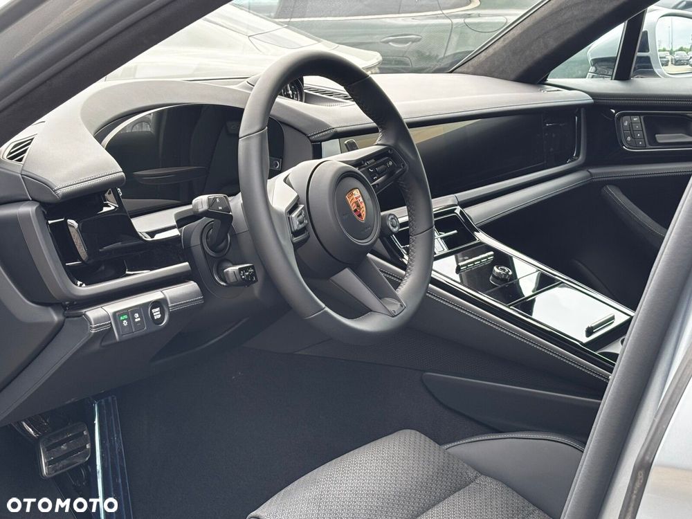 Porsche Panamera - 13