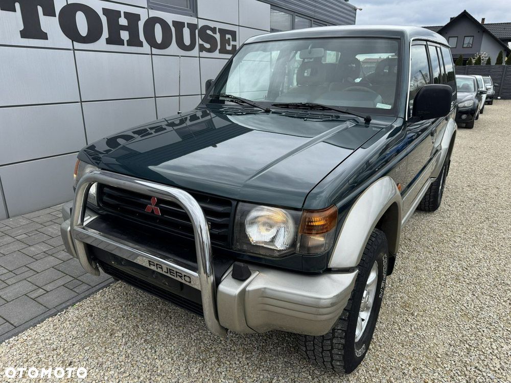 Mitsubishi Pajero - 6